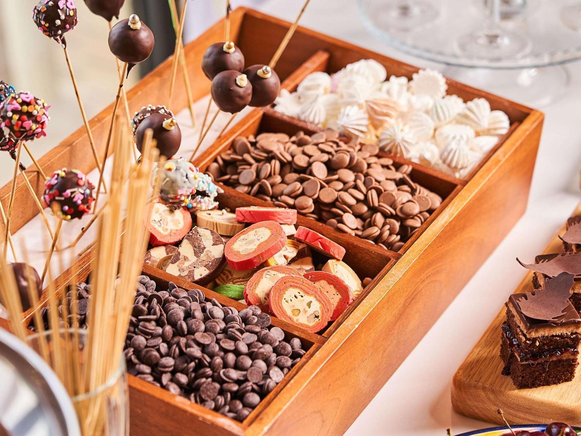 Moevenpick سمرقند المظهر الخارجي الصورة